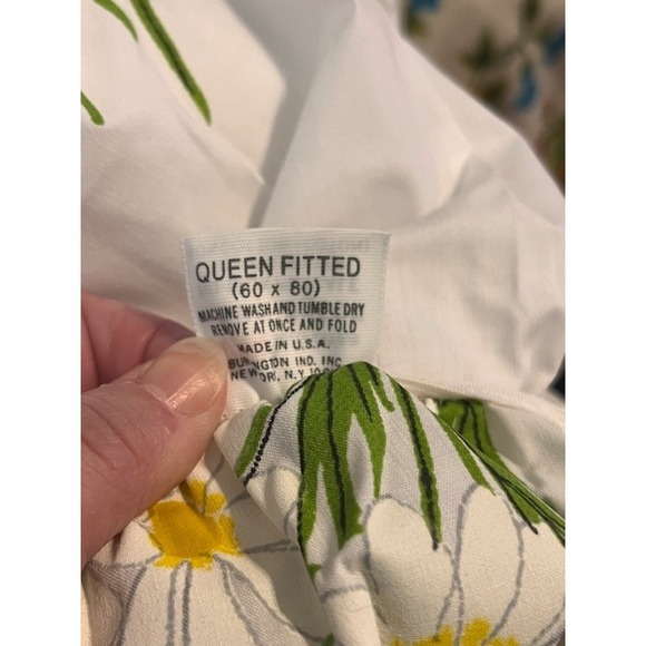 Vintage Queen Fitted Sheet Vera by Burlington Daisy pattern - Picture 7 of 7
